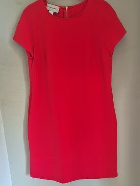 Donna Morgan Vibrant Red Cap-Sleeve Shift Dress